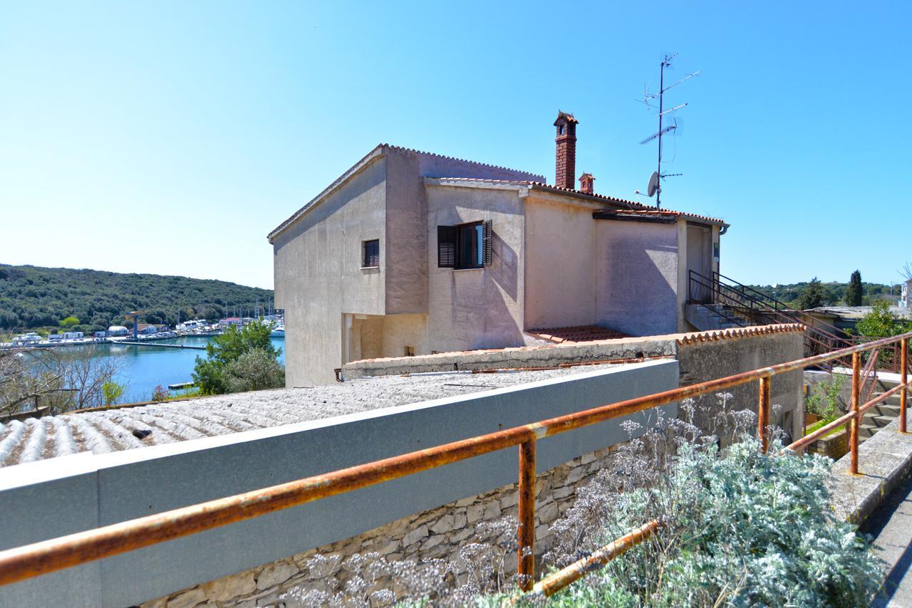 Apartments Franko 1586 Pula Exterior photo